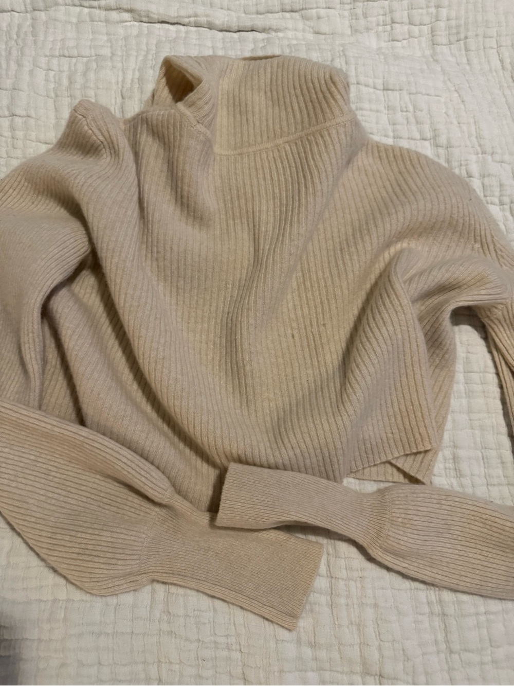 Reformation Cashmere Neutral Ribbed Mock Neck Sweater - Cream EUC 1514